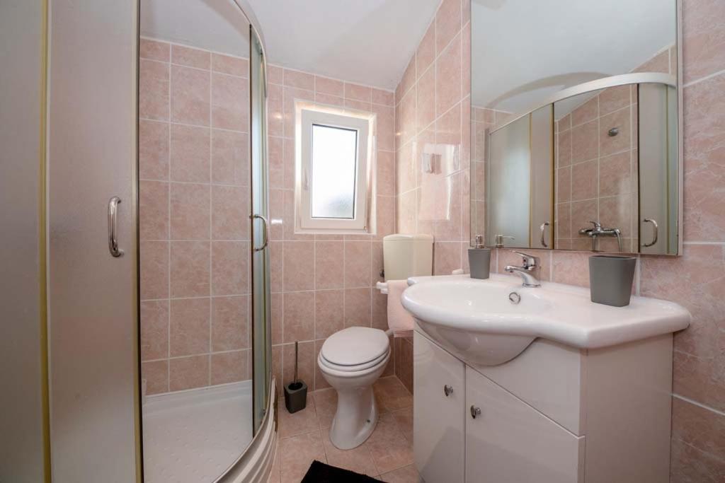 Apartmani Luka Banjol Exterior foto